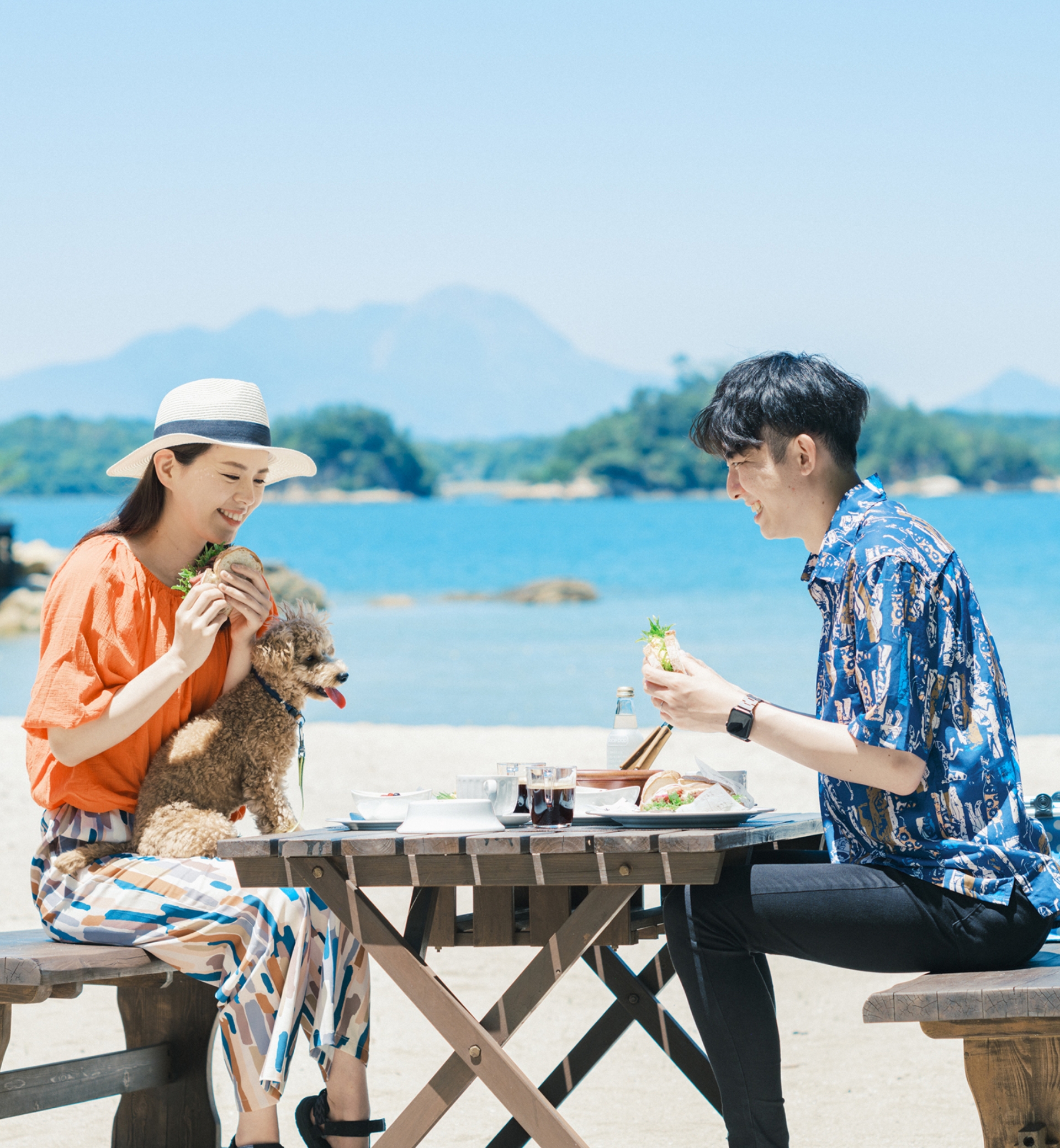 静かな浜辺の絶景をペットと一緒に。